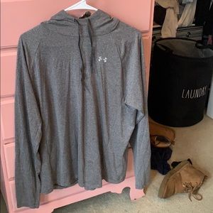 Underarmour long sleeve